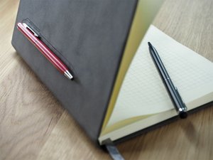 Magnetický zápisník s propiskou 1247151